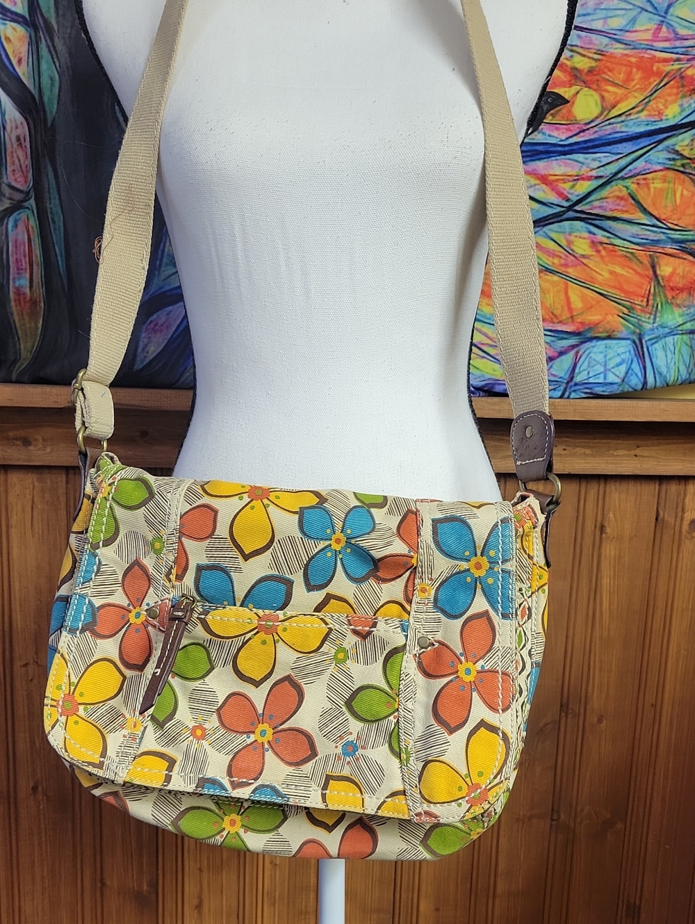 Canvas Floral Crossbody Bag in Multicolor RELIC PURSE